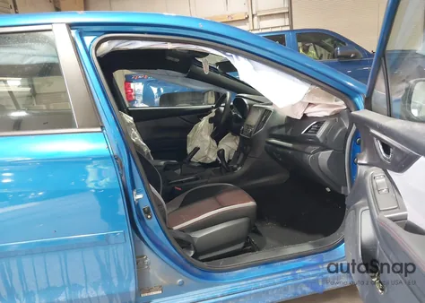 2022 Subaru Impreza Sport 5-Door из США, поврежденный, VIN 4S3GTAJ67N1722100